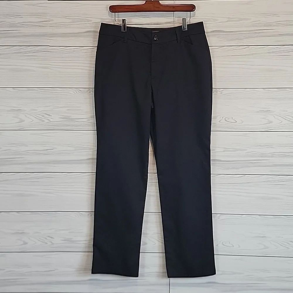 Lee Wrinkle Free Black Chino Casual Pants Womens Size 12
